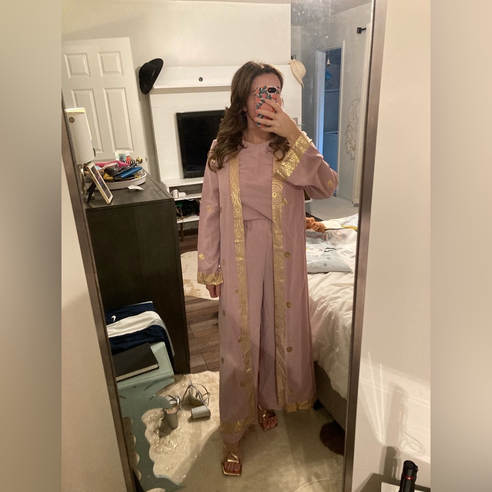 SHEIN Najma Open Front Gold Rimmed Kurta/Indian Pant Set (M) - Never worn